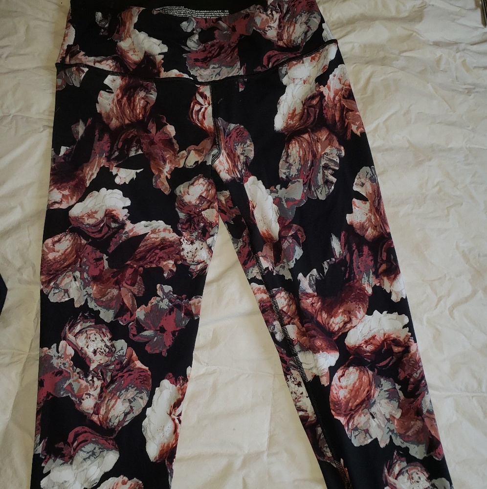 Victoria secret knockout sport leggings